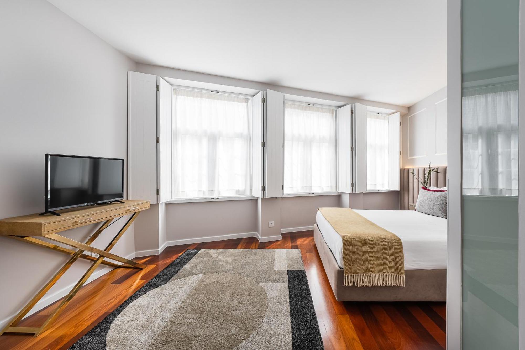 Victoria Project - - Private Parking Oporto